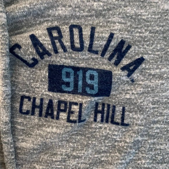 Tailgate University of North Carolina Long Sleeve Shirt - Medium - Picture 4 of 5